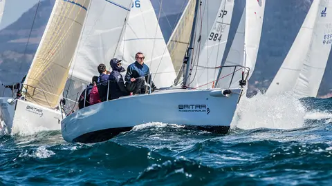 La flota de monotipos de Baiona es la más numerosa de España en la actualidad. © ROSANA CALVO.