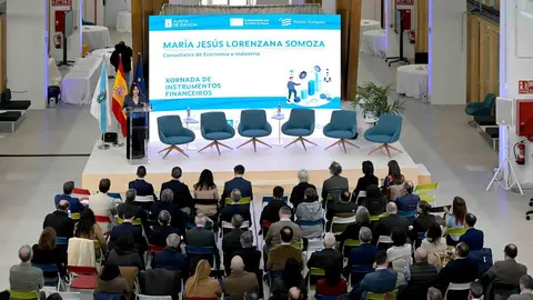 La conselleira de Economía e Industria, María Jesús Lorenzana, junto con el titular de Facenda e Administración Pública, Miguel Corgos, participó hoy en una jornada sobre el Fondo de Transición Justa.