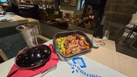 PIMM'S invita a descubrir el Pernil de Porco, un clásico portugués con un toque exclusivo.