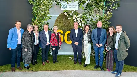 Camelia de Ouro e premios: Pontevedra celebra a súa flor emblemática.