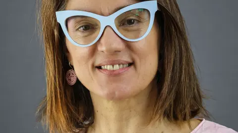 Dra. Inés Gómez Otero, del CHUS e IDIS, cuya investigación ha sido galardonada con el Premio Ramiro Carregal de Investigación en Cardiología.