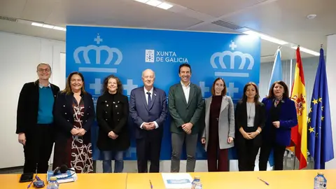 Reunión delegación Bretaña en Vigo. Villares mantuvo un encuentro de trabajo con el vicepresidente de Mar y Litoral de esta región.