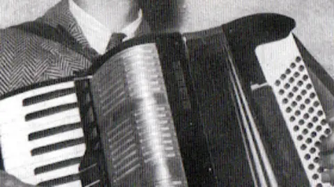 José Merino 'Santeiro', músico guardés.