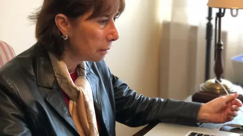 Isabel Coma, autora de 'La luna se tiñó de rojo'.