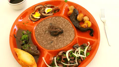 Lampreia fresca e requintada: Diretamente do rio Minho para a sua mesa no festival gastronómico.