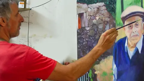 David Quinteiro, un mestre do retrato. Capturando a esencia de cada personaxe con sensibilidade e mestría.