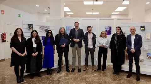 O conselleiro de Cultura, Lingua e Xuventude asistiu a un recital na Biblioteca Pública de Pontevedra Antonio Odriozola, co gallo da celebración do Día Internacional da Poesía.