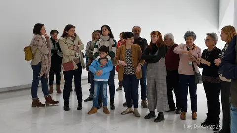 O Rosal honra ás súas mulleres en Santiago: Alcaldesa á cabeza da visita á exposición 'Mulleres, Traballo e Memoria'.