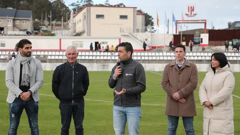 Luis López anuncia novos investimentos deportivos para A Illa de Arousa.