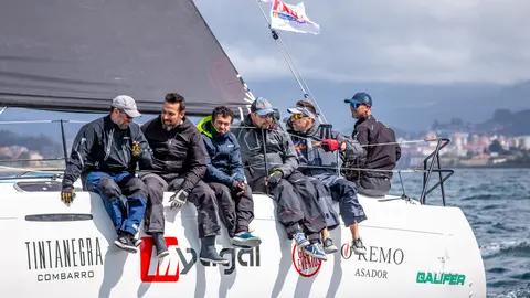 En Clase 1 Froiz, un segundo puesto fue suficiente para el Orión de Javi Pérez del Monte Real Club de Yates de Baiona.