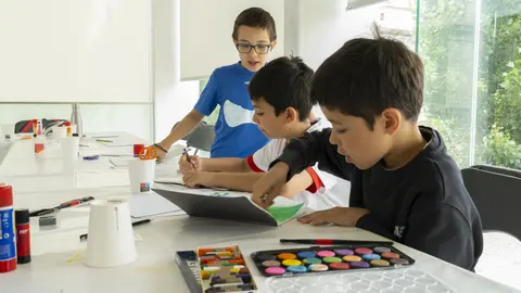 Para nenos de 6 a 12 anos.