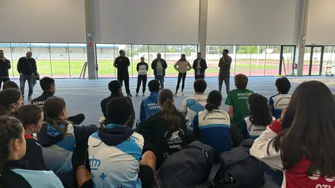 Concetracion de saltos con Ana Pelteiro.