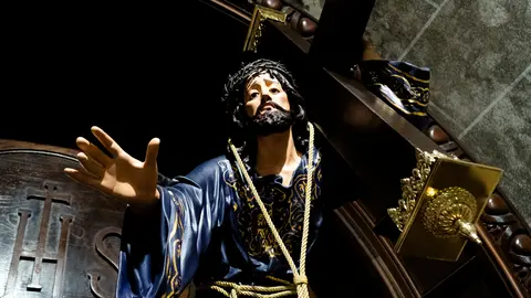 La cruz del Nazareno, imagen central de la Semana Santa de Vigo 2025.