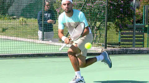 Julio César Porras.