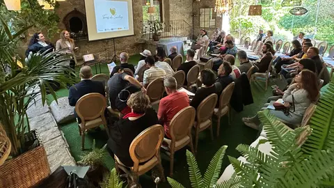 Do campo á cociña: produtores locais e restauradores de Compostela exploran novas alianzas para potenciar os produtos de proximidade.