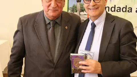 Olegário Gonçalves com um realizador do centro de Lisboa.