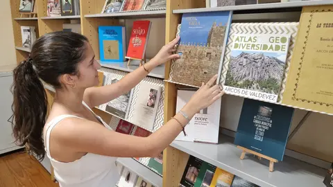 O programa tem como objetivo proporcionar aos participantes uma experiência enriquecedora em diversas áreas.