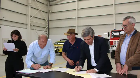 Protocolos Bombeiros e Sapadores.