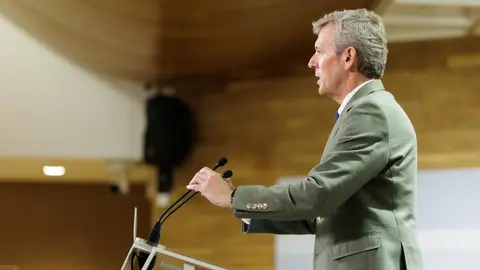 Rueda anuncia que la Xunta reclamará el traspaso de las competencias ejecutivas de las autorizaciones iniciales de trabajo