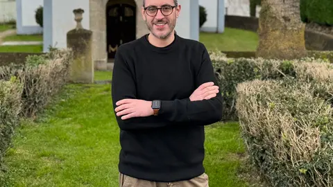 El conocimiento cobra vida con Rubén Troitiño: Un experto que nos guía por la amistad entre Otero Pedrayo y Avelino Cachafeiro.