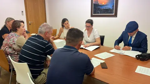 Reunión de traballo co equipo municipal para seguir construíndo un concello máis áxil e eficaz ao servizo da veciñanza.