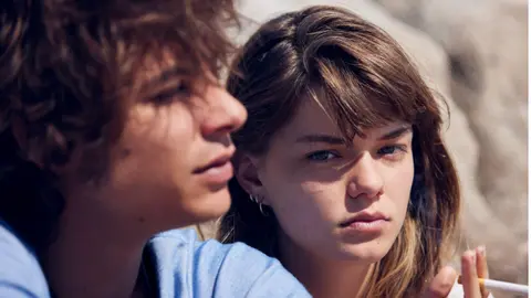 Alberto Gracia e Marina Troncoso, actores de Romería, estarán presentes na inauguración do Festival de Cinema de Bueu.