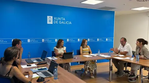 Marta Villaverde mantuvo un encuentro de trabajo con el equipo del Programa de Ciencias Marinas