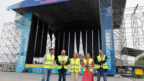 El director de Turismo de Galicia, Xosé Merelles, y la delegada de la Xunta en Vigo, Ana Ortiz, visitaron esta mañana el recinto.