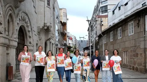 O corazón do comercio do Porriño late nas rúas! Os comerciantes locais están listos para a 32ª edición da feira 'Merca na rúa', unha celebración de descontos e vitalidade.