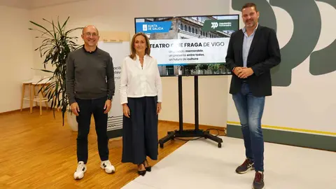 El conselleiro de Cultura, Lingua e Xuventude y la vicepresidenta del organismo provincial dieron cuenta de la iniciativa que se desarrollará mientras no se inicien las obras en el inmueble