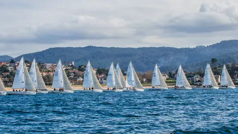 En la Liga de Otoño Gestilar J80 parciparán una veintena de tripulaciones. ROSANA CALVO.
