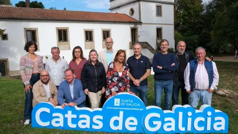 El director de la Agencia Gallega de la Calidad Alimentaria, Martín Alemparte, en las precatas del Pazo de Quián. El certamen busca promocionar y premiar la excelencia de los vinos y licores autóctonos gallegos.