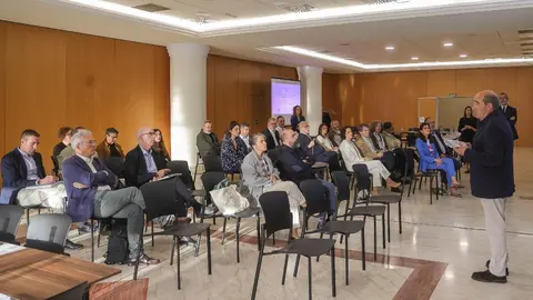 El director del Instituto de Estudios del Territorio participó hoy en una jornada de trabajo con agentes implicados en esta cuestión.