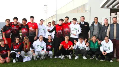 En remo la victoria fue para Cabo de Cruz. MOEBIUS.