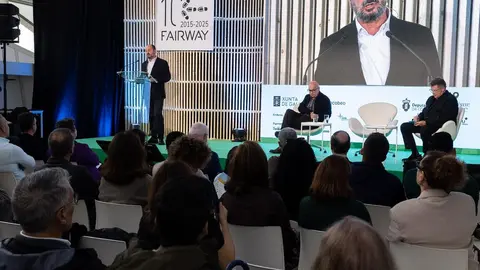 Xosé Merelles, Director de Turismo de Galicia, durante la conferencia inaugural del VI Fórum Fairway, titulada "Buscando la excelencia en la sostenibilidad", donde destacó la ampliación y el liderazgo de Galicia en la Federación Europea del Camino de Santiago.
