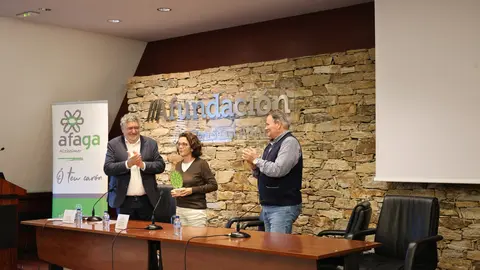 La neuróloga María José Moreno, galardonada con el I Premio Afaga Alzheimer por su trayectoria en investigación e innovación.