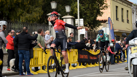 El catal&aacute;n Adri&agrave; Garmendia afrontar&aacute; su primer a&ntilde;o en el Vigo-R&iacute;as Baixas centrado en el calendario de carretera.