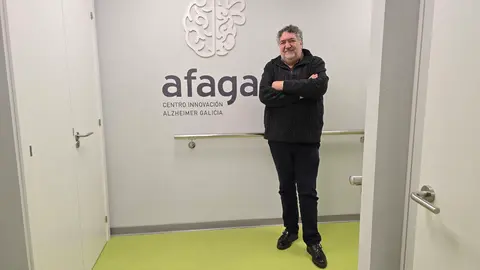 El presidente de AFAGA, Juan Carlos Rodr&iacute;guez Bern&aacute;rdez, analiza los retos y avances presentados en las Jornadas de Alzheimer 2025.