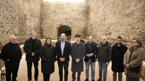O director de Turismo de Galicia, Xos&eacute; Merelles, durante a visita &aacute; bodega Joaqu&iacute;n Rebolledo, en Valdeorras, onde a Xunta investiu m&aacute;is de 177.000 euros para mellorar as instalaci&oacute;ns enotur&iacute;sticas e impulsar novas experiencias vinculadas ao &ldquo;Espazo dos sentidos do vi&ntilde;o&rdquo;.
