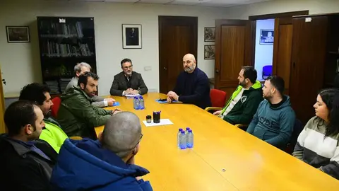 El director general de la PAC y del Control de la Cadena Alimentaria, Juan Jos&eacute; Cervino, y el delegado territorial de la Xunta en Ourense, Manuel Pardo, se reunieron con representantes de la Asociaci&oacute;n del Sector Primario de Galicia