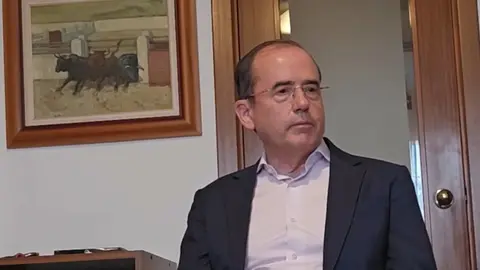 Alfonso Aguil&oacute;, autor de Cuesti&oacute;n de identidad, durante la entrevista sobre su propuesta cristiana para educar en familia y en la escuela.