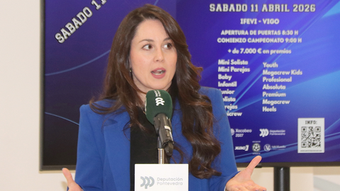 Raquel Rodr&iacute;guez, directora de Move It Vigo, durante la presentaci&oacute;n oficial de la quinta edici&oacute;n de la competici&oacute;n celebrada en la sede de la Diputaci&oacute;n de Pontevedra.