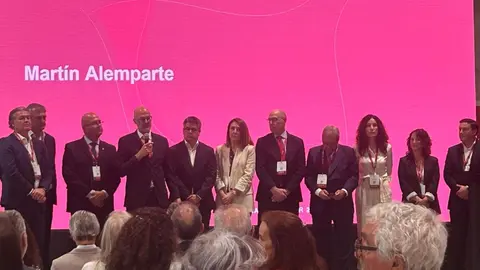 Mart&iacute;n Alemparte particip&oacute; en la inauguraci&oacute;n de WineMad 2026, donde la Xunta promociona los vinos gallegos con un espacio expositivo propio y la presencia de 22 bodegas de las distintas denominaciones de origen e indicaciones geogr&aacute;ficas protegidas de Galicia.