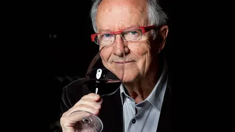 os&eacute; Pe&ntilde;&iacute;n, fundador de la Gu&iacute;a Pe&ntilde;&iacute;n de los Vinos de Espa&ntilde;a, ser&aacute; distinguido como Persoeiro de Honra en la XV edici&oacute;n de los Premios D.O. Ribeiro.