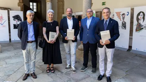 Presentaci&oacute;n de las publicaciones jacobeas promovidas por el Comit&eacute; Internacional de Expertos del Camino de Santiago y Turismo de Galicia, entre ellas el nuevo volumen de la revista cient&iacute;fica Ad Limina y el libro Mil veces a Compostela.