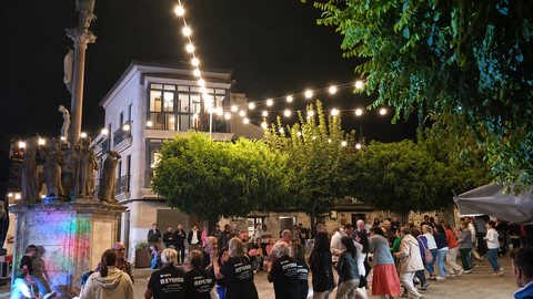 Ambiente nunha edici&oacute;n anterior das Festas das Dores de Santiago de Covelo, que regresan este setembro cun programa de m&uacute;sica, actos relixiosos e actividades infant&iacute;s.