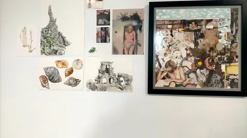 El universo de Man de Camelle, reinterpretado por Sandra Pargui&ntilde;a a trav&eacute;s de dibujos, estudios y una composici&oacute;n que evoca la particular relaci&oacute;n del artista y ermita&ntilde;o con el mar y la naturaleza.
