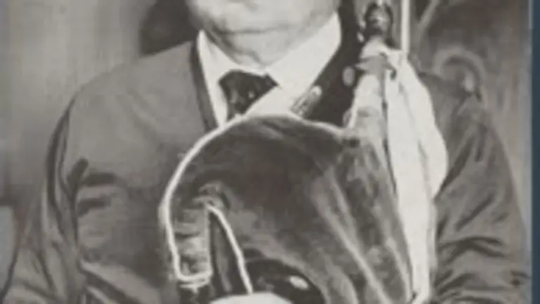 Homenaxe ao "gaiteiro inmorrente": A Deputación de Pontevedra inaugura a exposición sobre Ricardo Portela