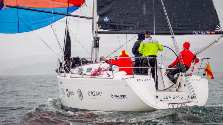 Orión, Squid II y Daikiri se imponen en la tercera prueba de la Regata de Navidad en la Ría de Pontevedra