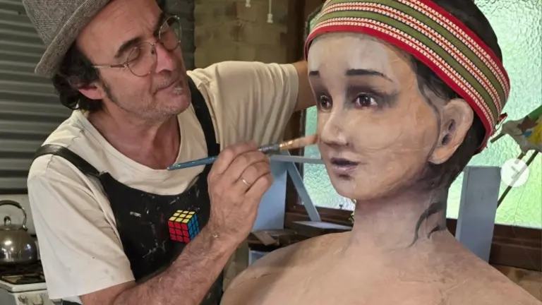 La Deputación de Pontevedra inaugura en el Palacete das Mendoza la exposición de Gonzalo Varela